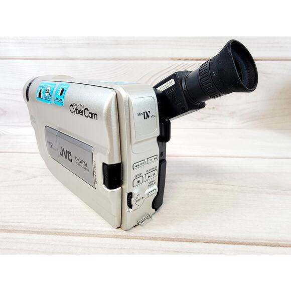 JVC Mini DV Digital CyberCam Camcorder Model GR-DVA1U W/Charger & Remote TESTED - Picture 5 of 16